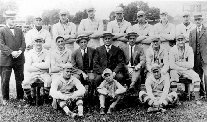 1921 Guelph Maple Leafs